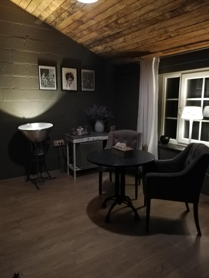 ホテル Le Relais De Chassepierre エクステリア 写真